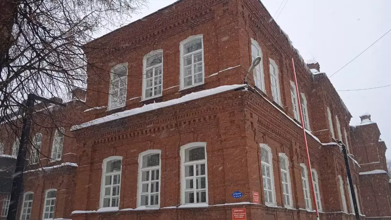 В Перми расселили на время ремонта большую часть детской поликлиники на ул. Грачева