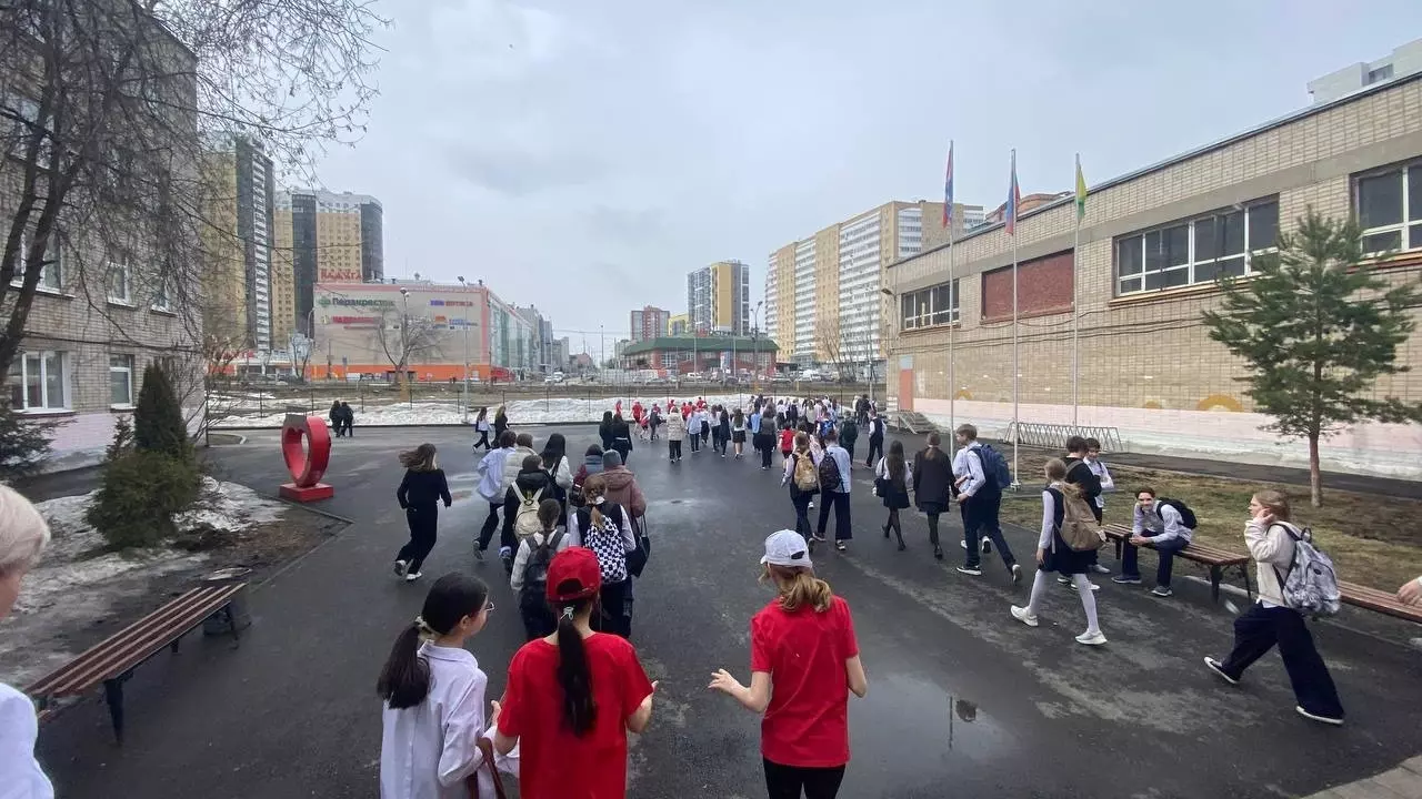 В Перми 8 апреля эвакуировали гимназию №33