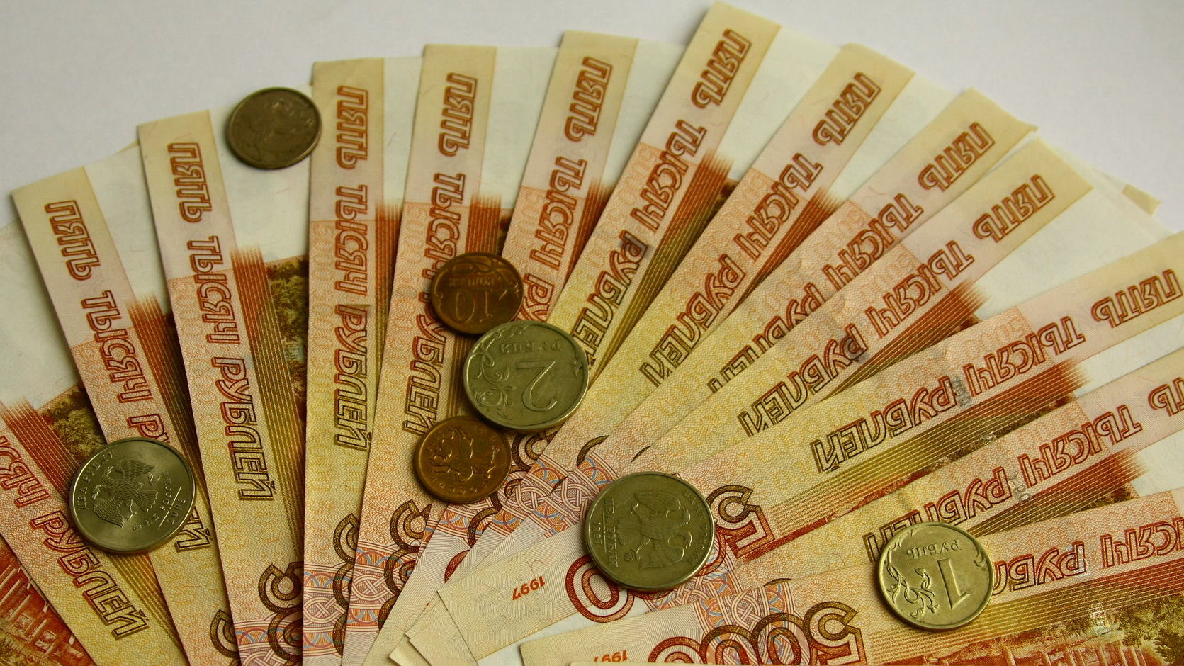 Мошенники украли у прикамских пенсионеров более 19 млн рублей