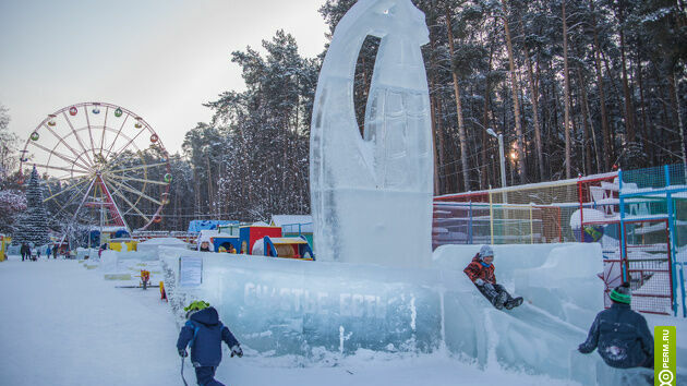 Новый год на раёне: Лед и снег ценой в 62 млн рублей