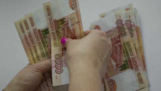 В Перми адвокат предлагала подзащитному закрыть уголовное дело за 2 миллиона рублей