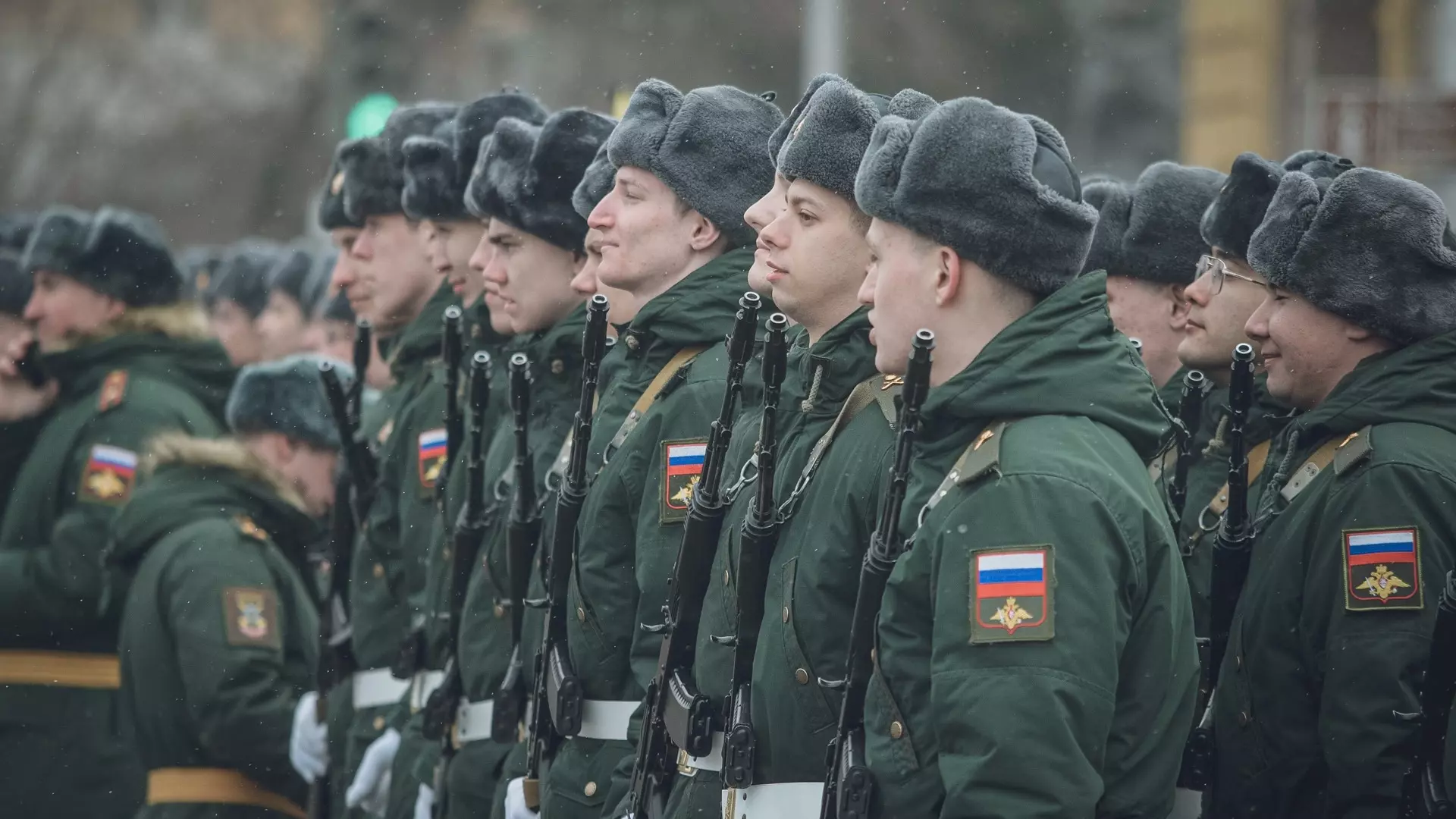Пермские военные стали почти в три раза чаще жаловаться на проблемы омбудсмену