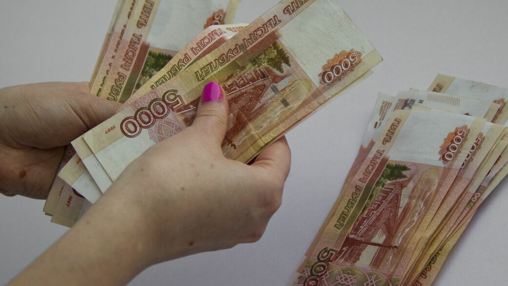 Жительница Лысьвы задолжала экс-супругу 1,5 млн рублей