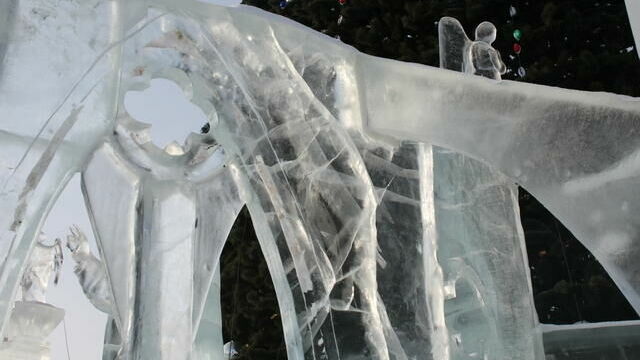 На следующей неделе в Мотовилихе появятся ледовые скульптуры Петрушки и козы