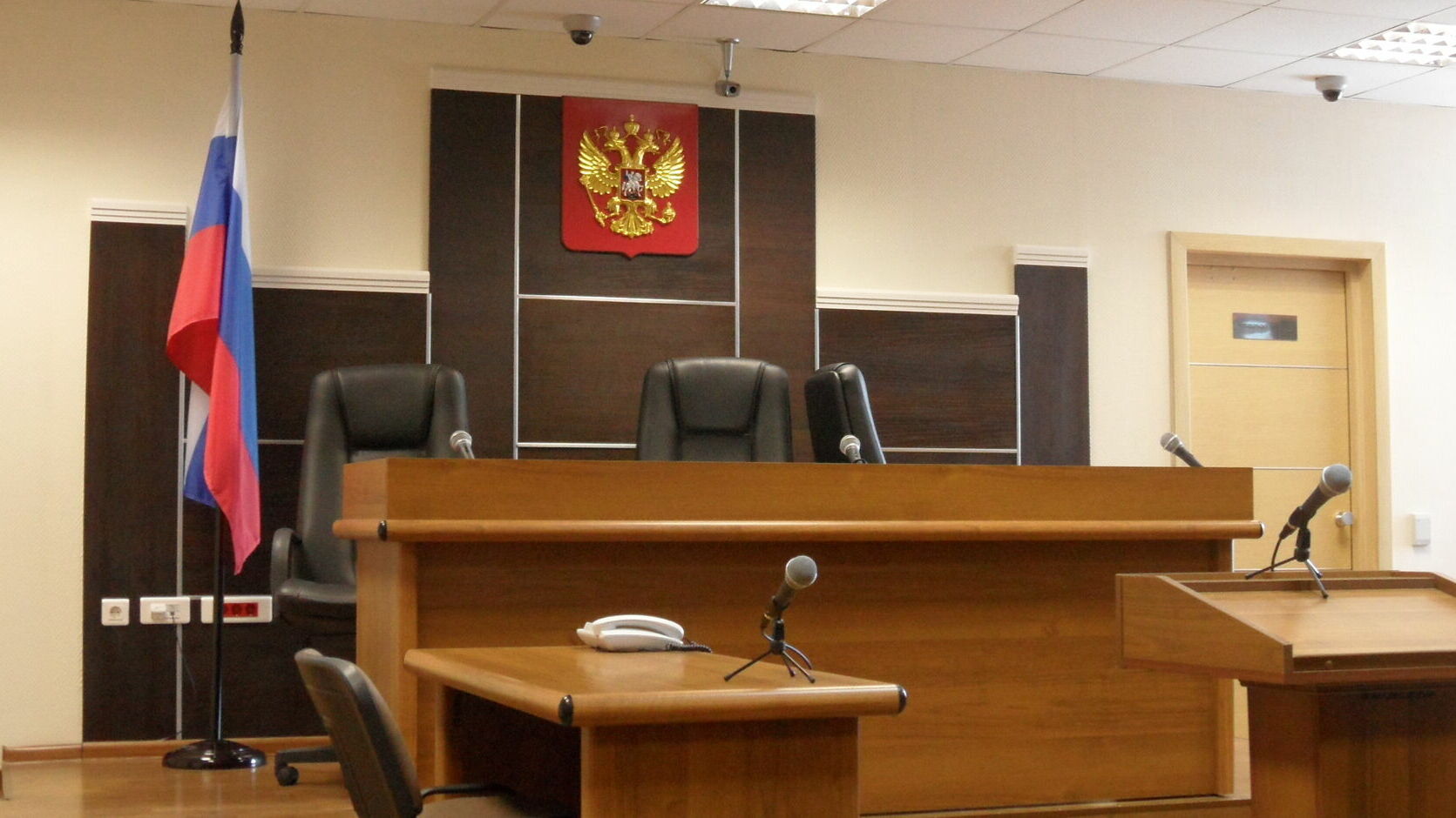 «Покатался и сбежал»: В Соликамске осудят 19-летнего подростка за ложный донос об угоне