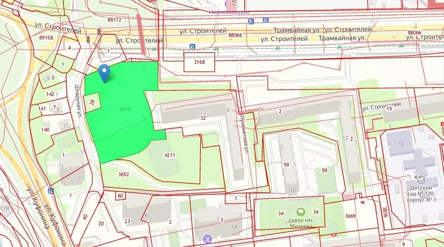 Зеленым выделен участок, который предназначался для строительства спортивного комплекса на улице Шпальной