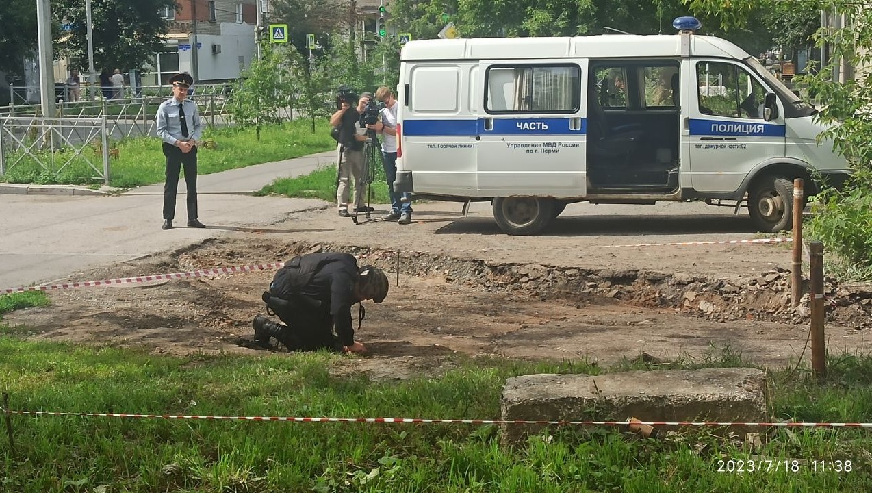 Архитектор Воженников прокомментировал находку снарядя времен ВОВ во дворе в Перми