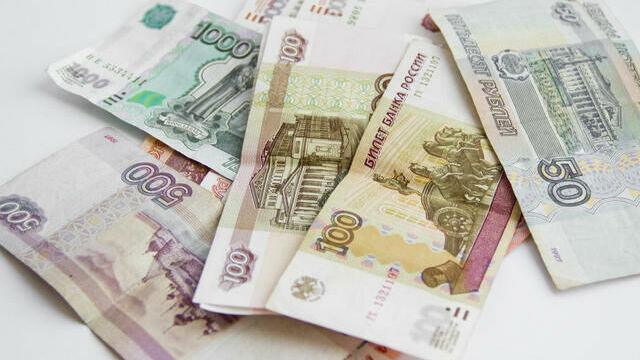 Житель Прикамья в среднем тратит 19 тысяч рублей в месяц