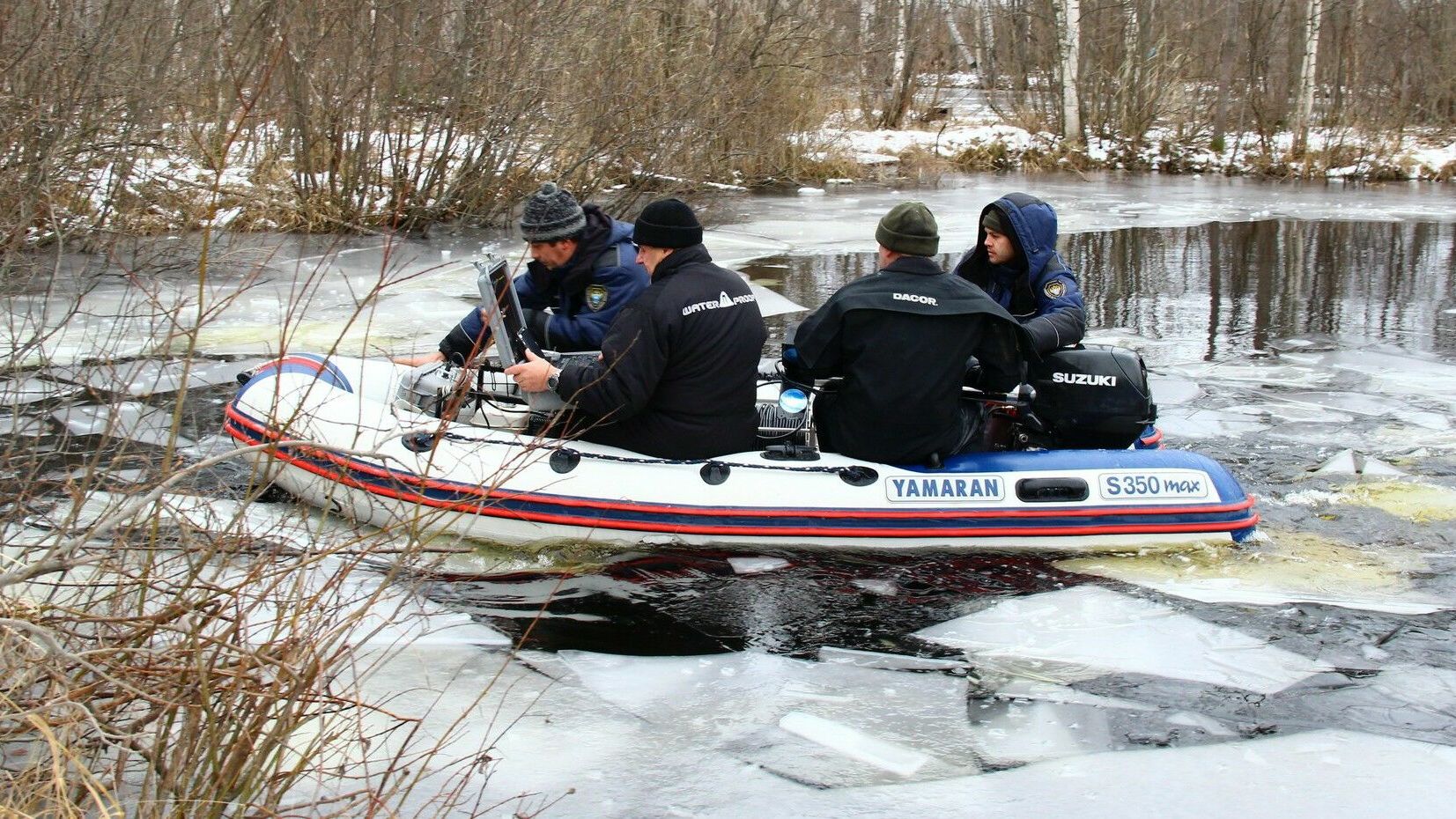 В Прикамье перевернулась лодка с тремя рыбаками. Один погиб