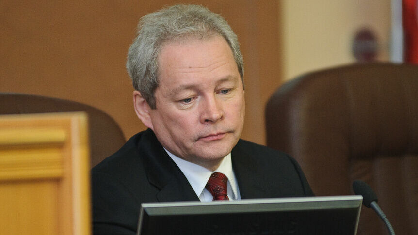 Виктор Басаргин опустился на последнее место в рейтинге эффективности губернаторов