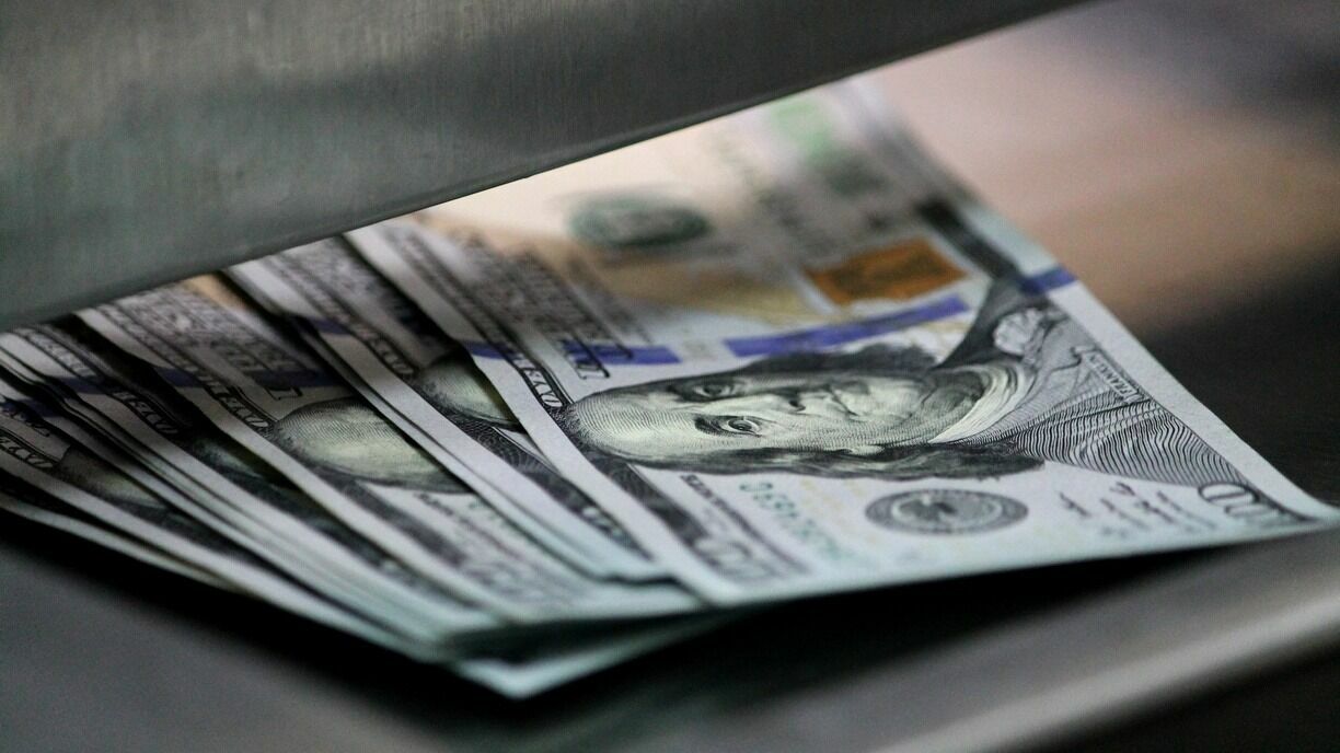 В Перми четыре человека с начала года пытались незаконно вывезти валюту