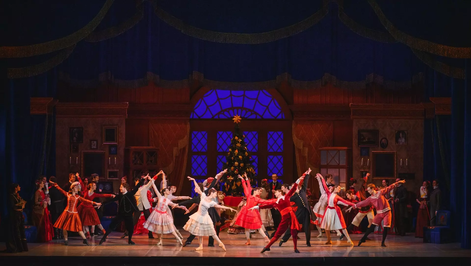 Россияне смогут увидеть балет «Щелкунчик» Пермской оперы онлайн