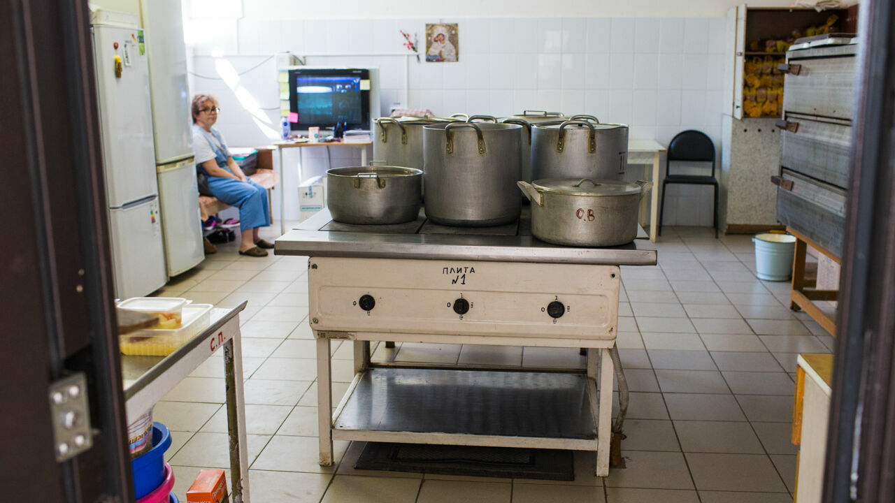 В двух детских садах Прикамья нашли нарушения при организации питания