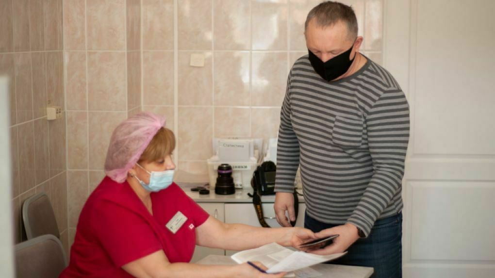 В Пермском крае за сутки коронавирус диагностирован у 166 человек