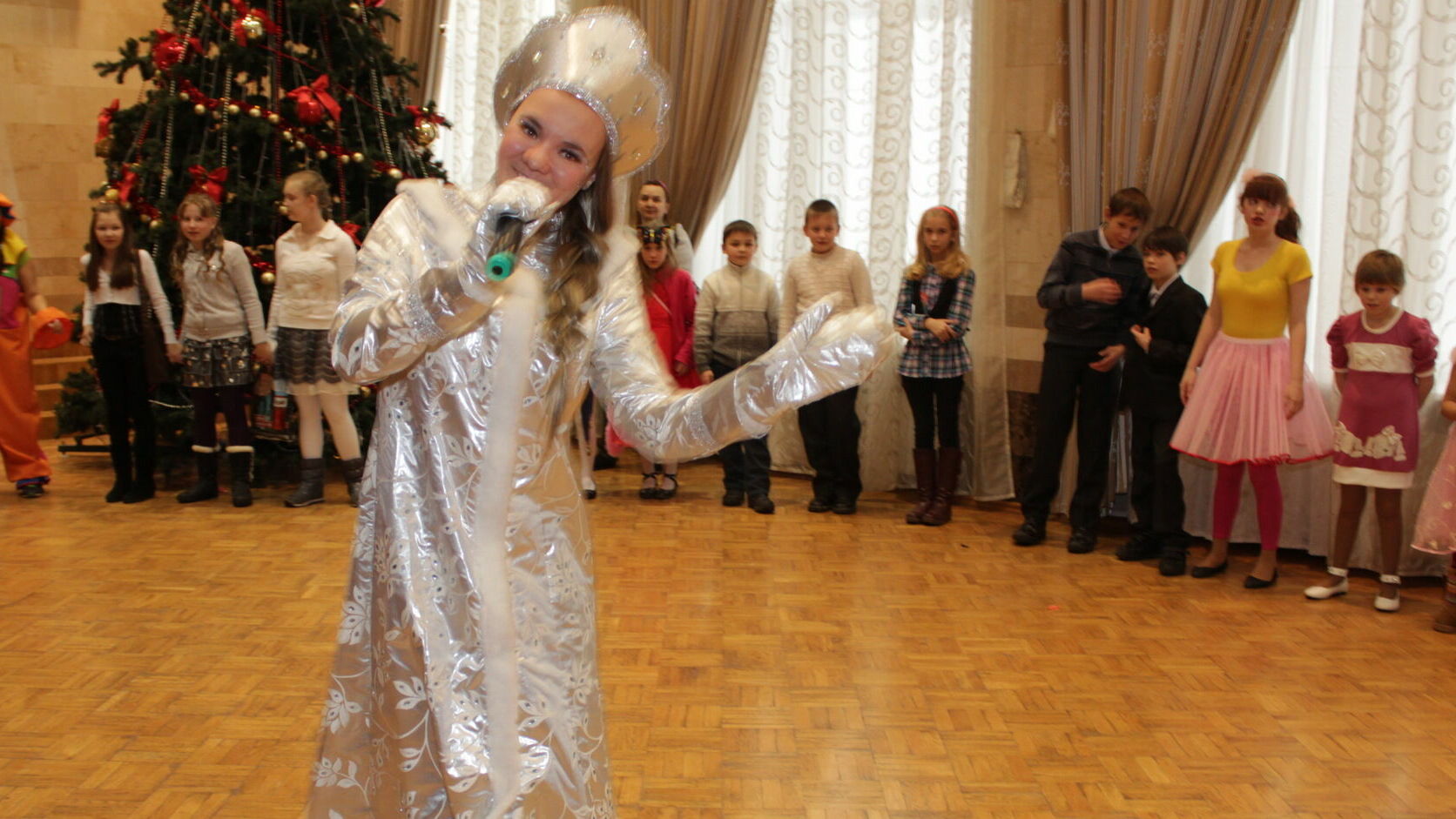 В Перми начинается «профессиональная подготовка» Дедов Морозов и Снегурочек