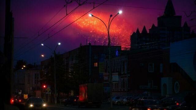 В новогоднюю ночь горожане увидят два фейерверка: «по Перми» и «по Москве»