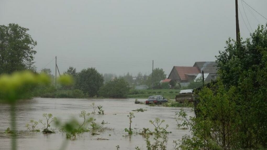 Власти Кудымкара просят жителей подготовить вещи первой необходимости. В Иньве поднялся уровень воды