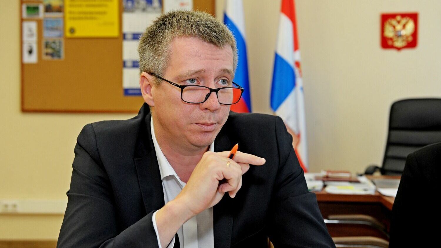 По словам Дмитрия Порохина, они не могут отказать компаниям с регистрацией в других регионах в господдержке в Прикамье