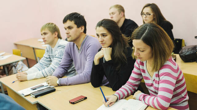 Выпускникам вузов предложат госраспределение в Крым и на Кавказ