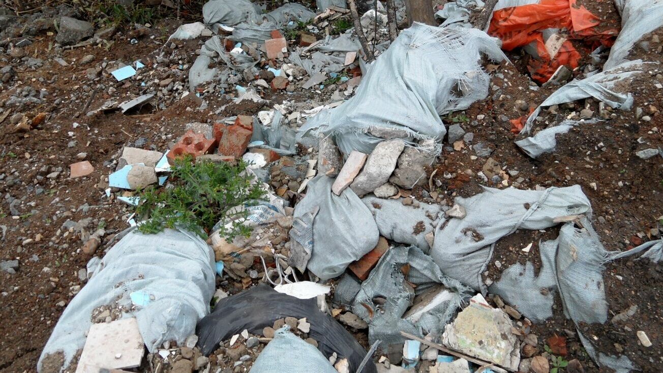 Управляющая компания в Дзержинском районе Перми не организовала место для сбора мусора