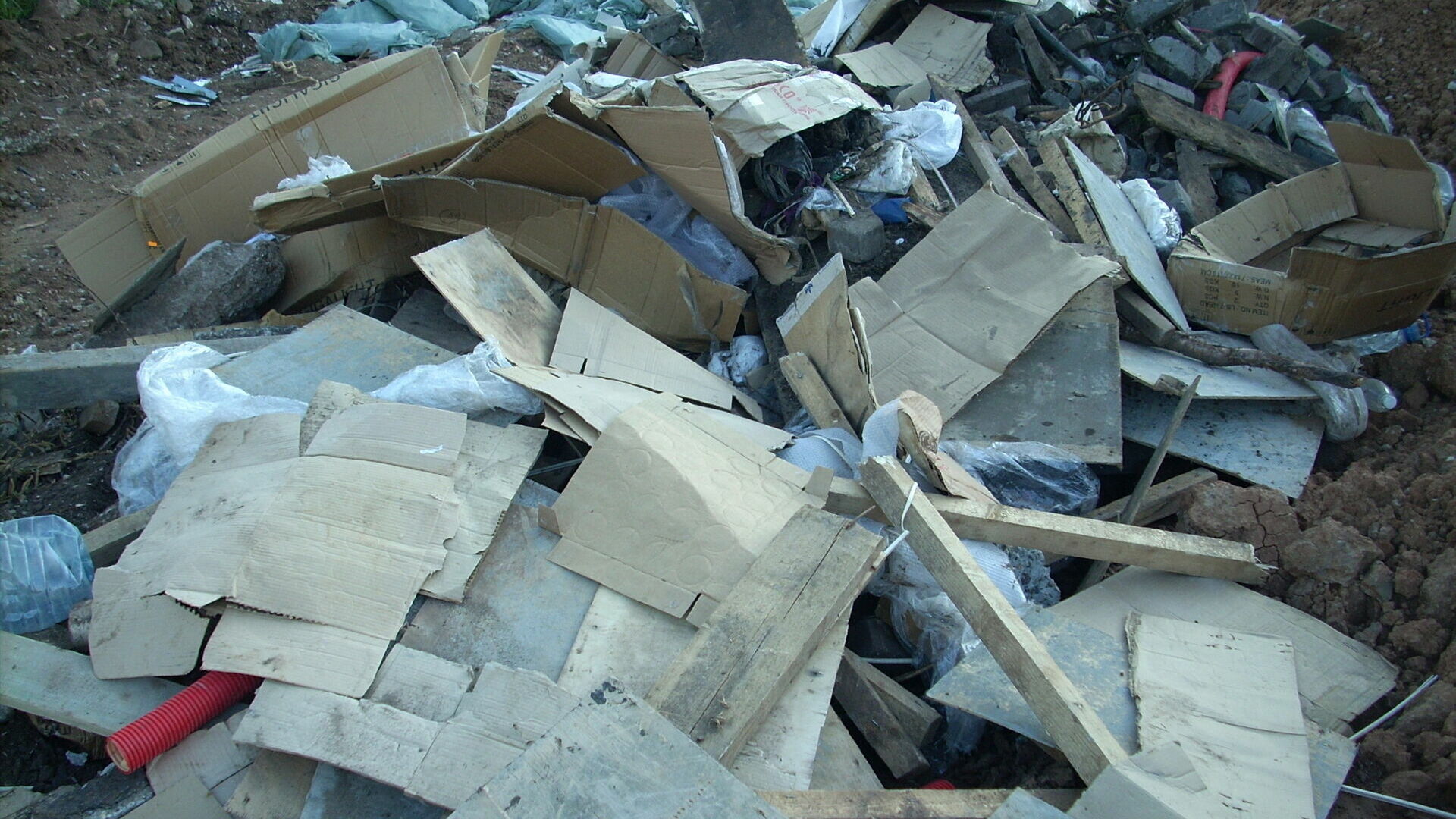 Александровский машзавод не ликвидировал свалку отходов