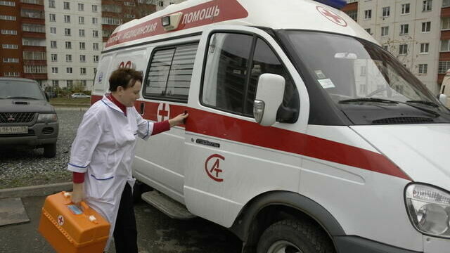 В Перми врачи детской больницы №15 борются за жизнь 12-летней девочки, впавшей в кому