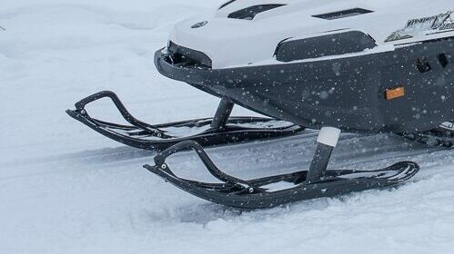В Прикамье 37-летний мужчина на снегоходе провалился под лед