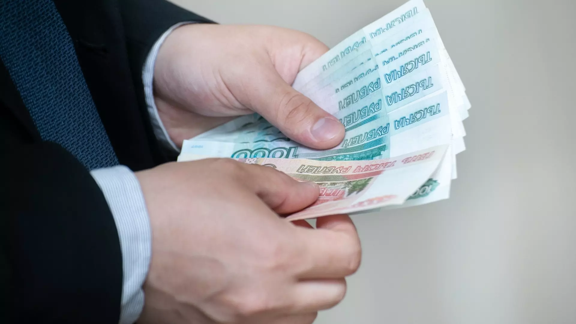 Директор дорожной фирмы из Прикамья скрыл от налоговой 63 миллиона рублей