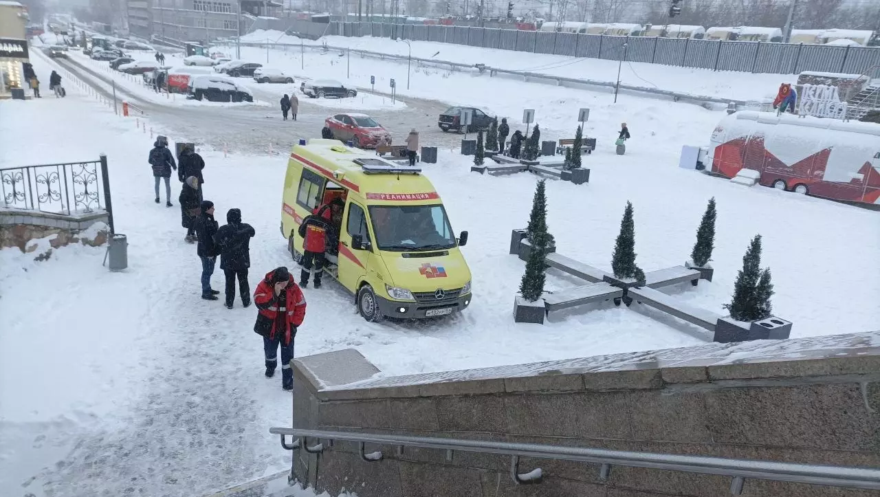 В Минздраве рассказали о травмах пассажира поезда «Адлер — Пермь»