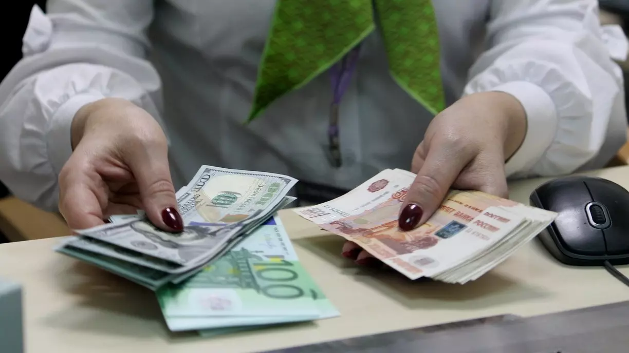 В Перми оштрафовали банк за незаконные поборы с клиентов
