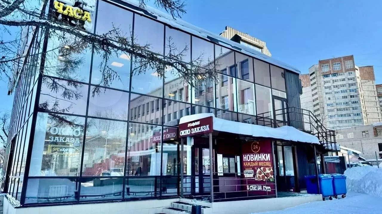 Здание ресторана Chicken рядом с библиотекой Горького в Перми продают за 135 млн