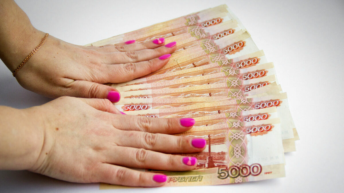 В Тольятти задержали подозреваемую в создании финансовой пирамиды