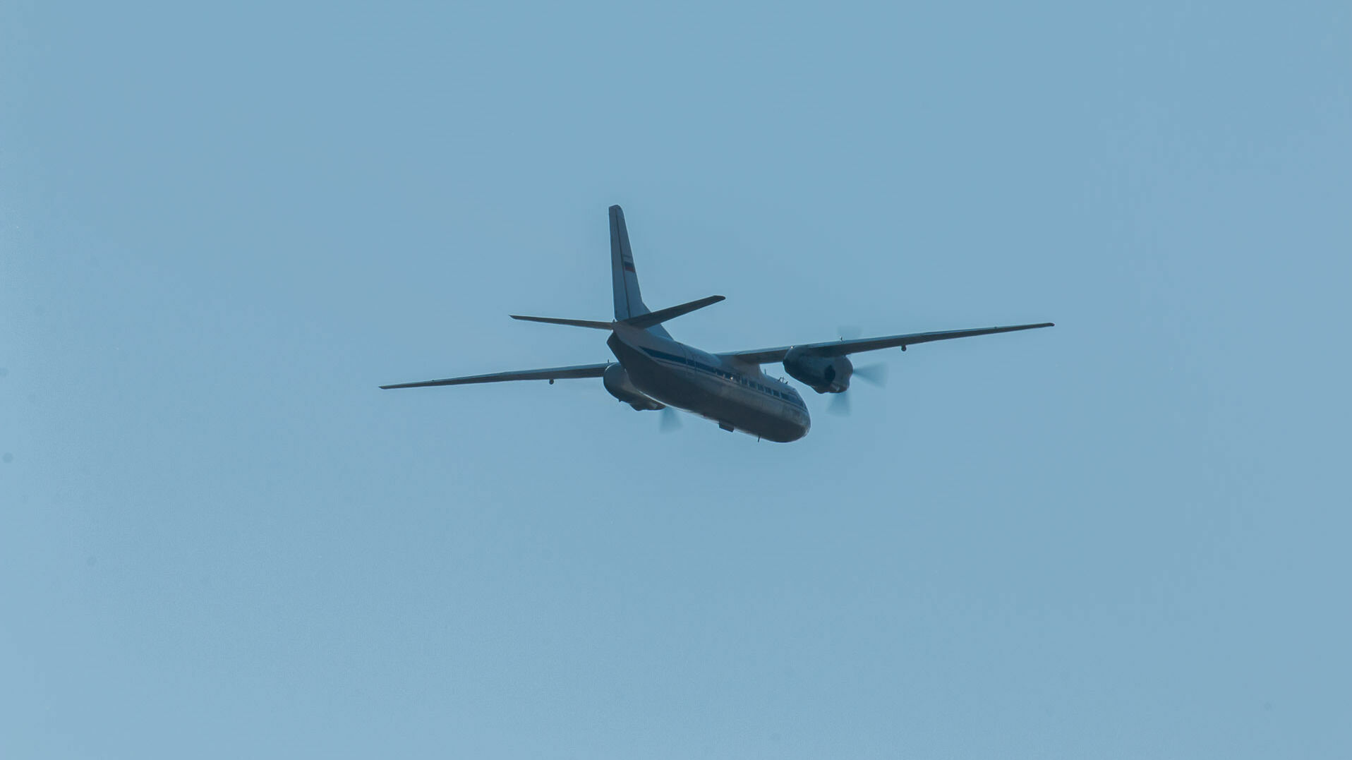 Проблемы с двигателем помешали самолету SSJ-100 авиакомпании «Аэрофлот» долететь до Перми