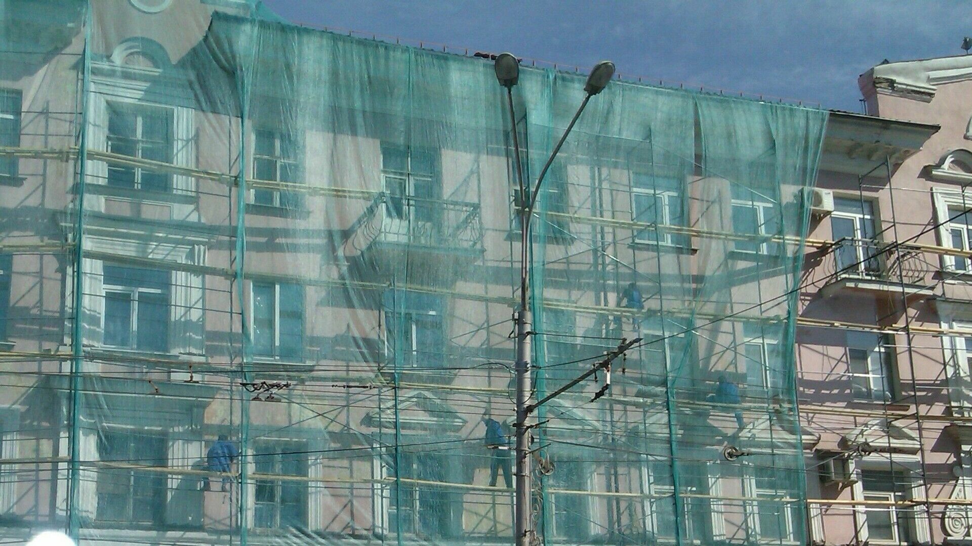 Арбитраж обязал Фонд капремонта пересмотреть итоги торгов по домам на Комсомольском проспекте