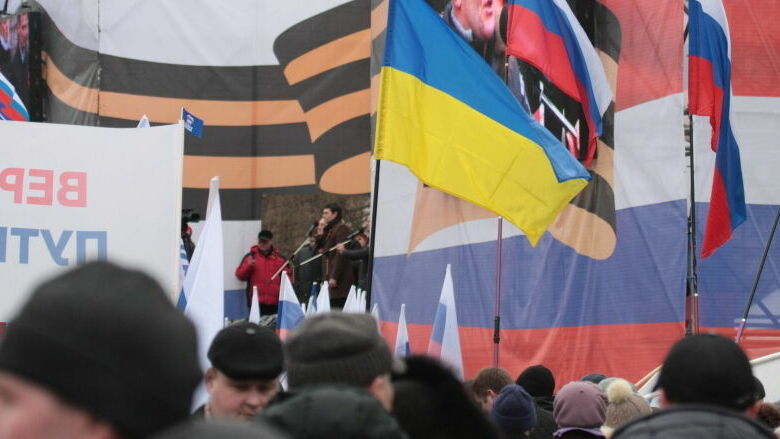 Порошенко заявил об угрозе открытой войны с Россией