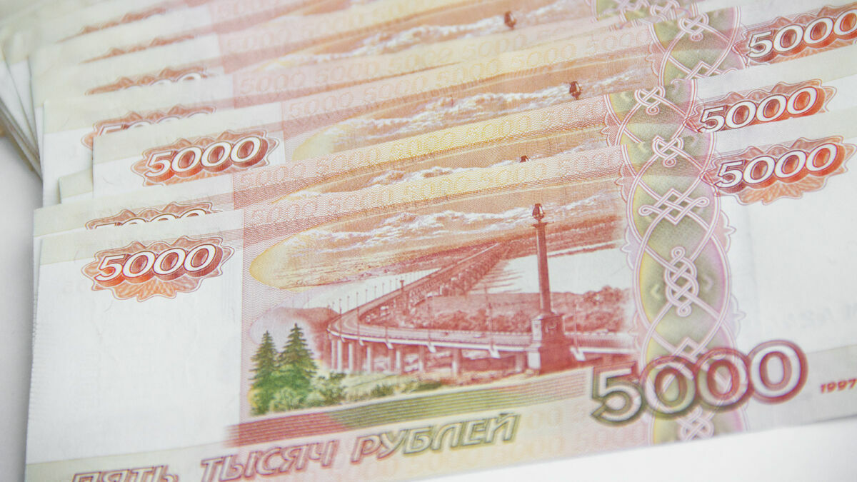В Перми владелец деревообрабатывающих организаций украл у клиентов 5,4 миллиона рублей