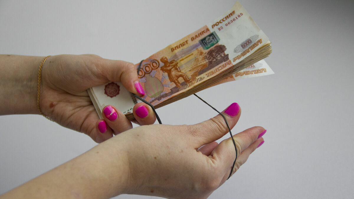 Жительнице Краснокамска грозит до 10 лет колонии за кражу бюджетных средств