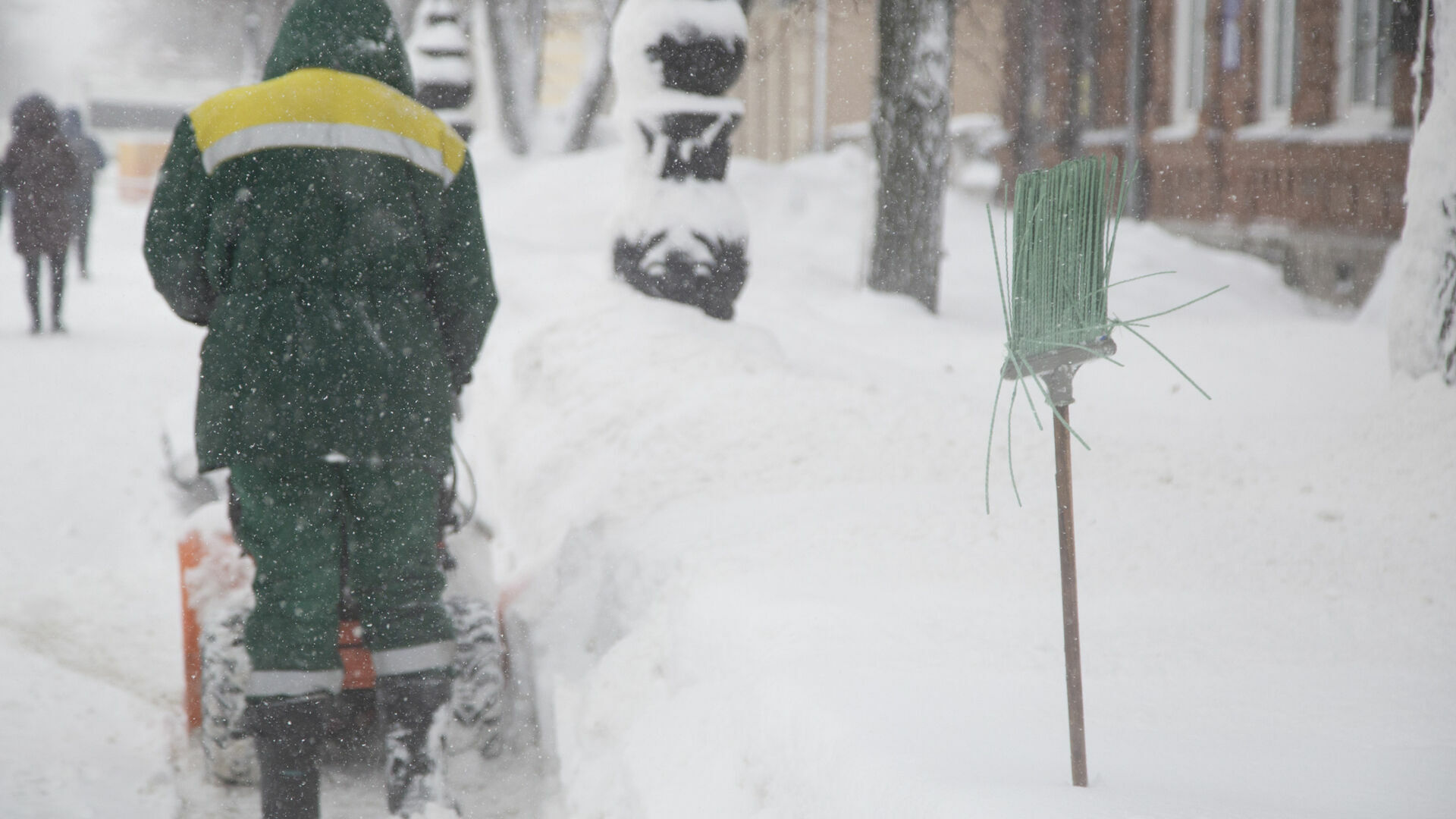 МЧС предупреждает о сильном мокром снеге в Пермском крае