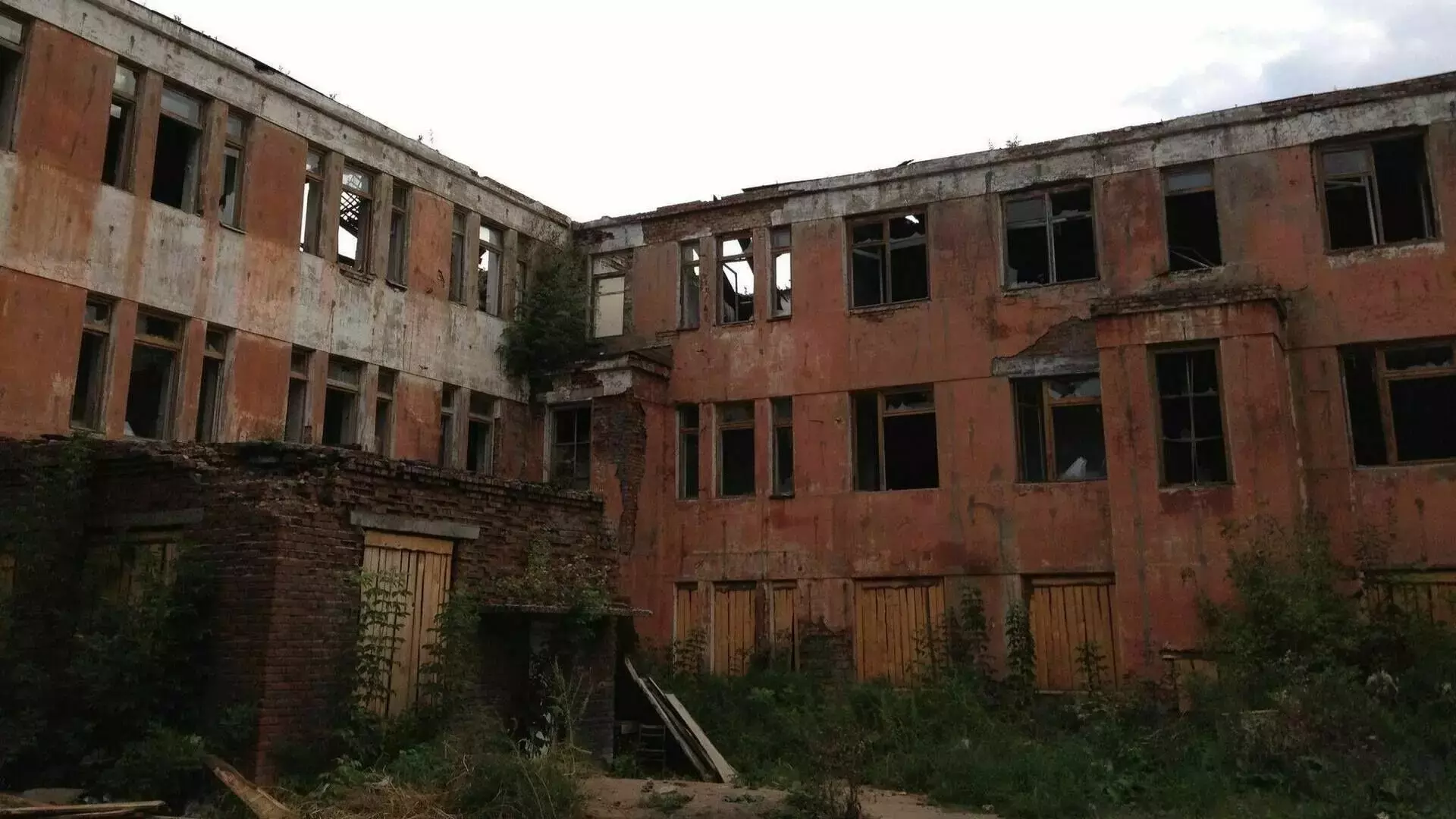 В здании бывшей поликлиники на Лебедева в Перми предлагают организовать гостиницу