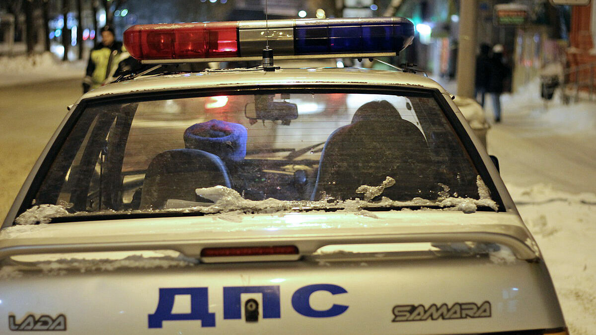 В Прикамье иностранец сбил сотрудника ГИБДД и скрылся с места