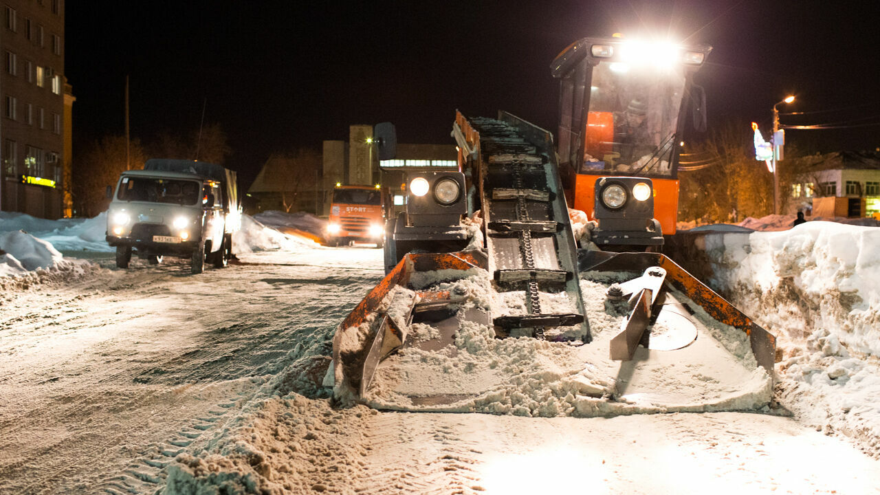В Перми на 285 городских объектах некачественно убирали снег. Среди них школы, дороги и дворы