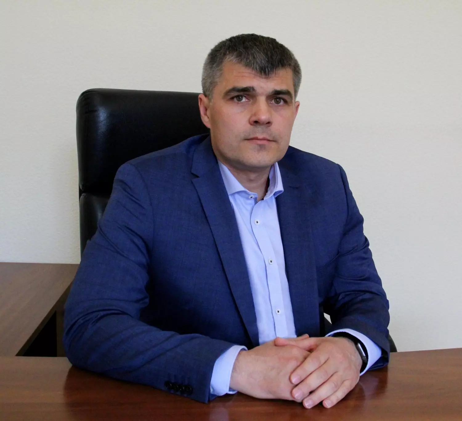 Дмитрий Галиханов стал заместителем мэра при Алексее Демкине, до этого он возглавлял МКУ «Благоустройство Дзержинского района»