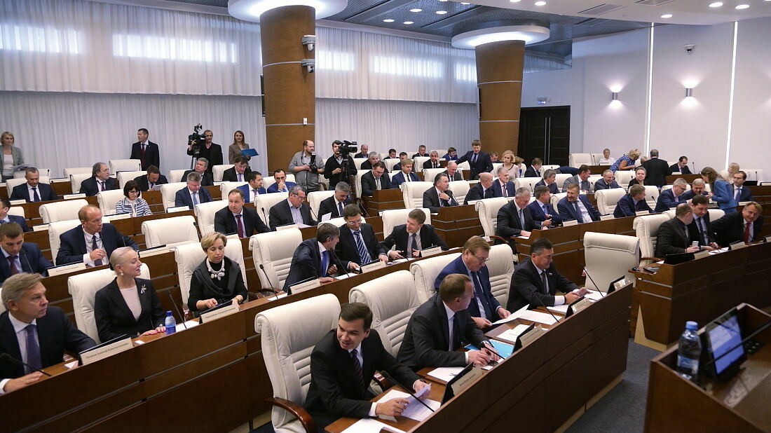 Депутаты Заксобрания потратят из бюджета 1,2 миллиона рублей, чтобы знать как про них пишут пермские СМИ