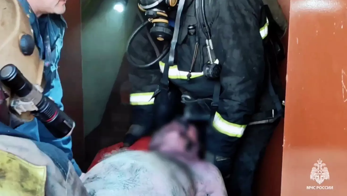 СК проводит проверку после гибели пермяка на пожаре из-за загоревшегося телефона