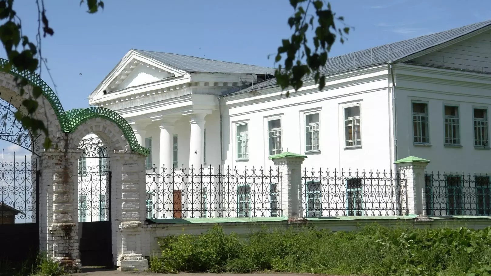 Реставрация Успенского собора в Осе обойдется в 49 миллионов рублей