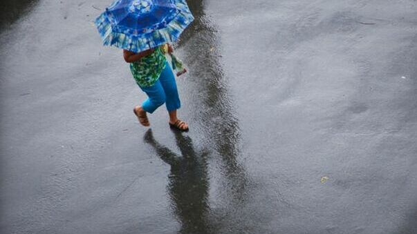 МЧС предупреждает: На Прикамье надвигаются дожди, грозы и град
