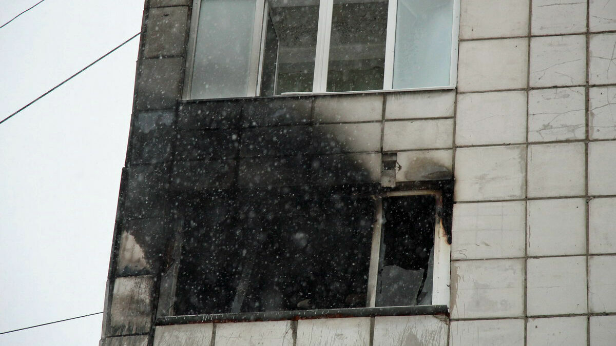 В Перми на 16 этаже жилого дома сгорела квартира
