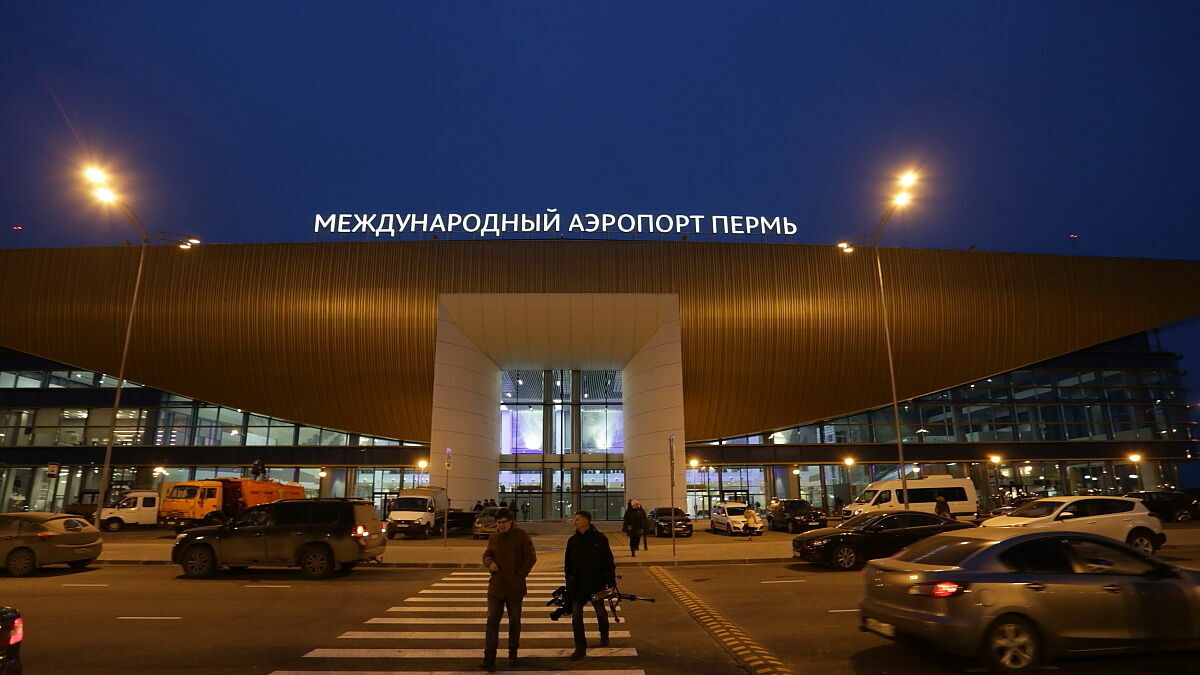 В аэропорту «Большое Савино» вновь задерживаются прилет и вылет рейсов