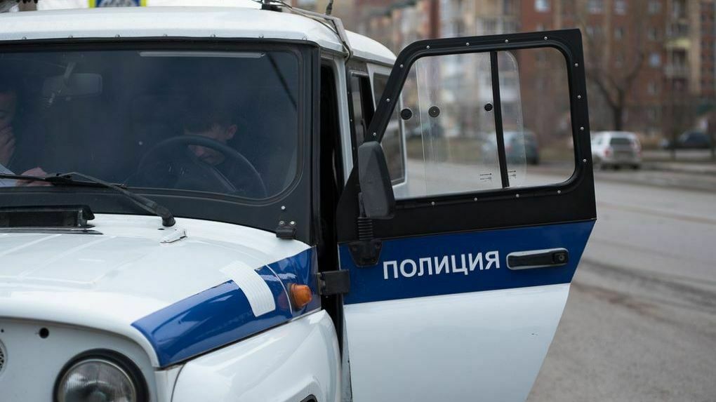 В Пермском крае пенсионер украл сварочный аппарат и одежду из машины предпринимателя