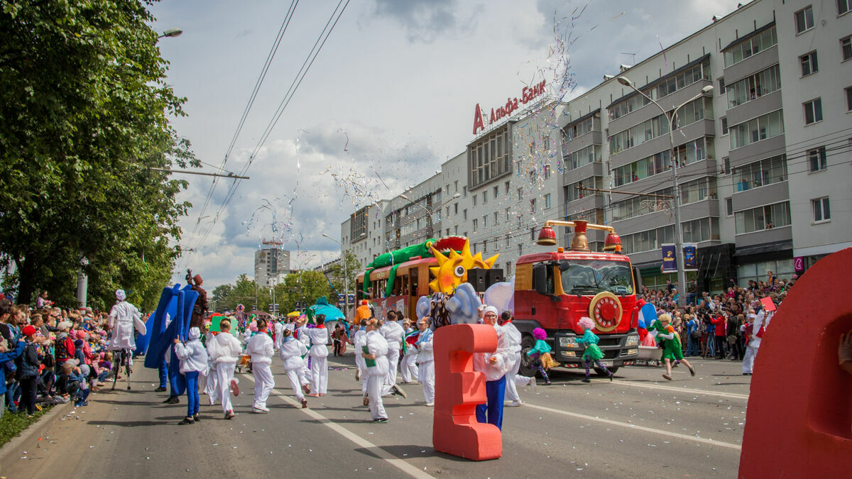 Центр Перми перекроют для репетиции карнавала «Пермское яркое»